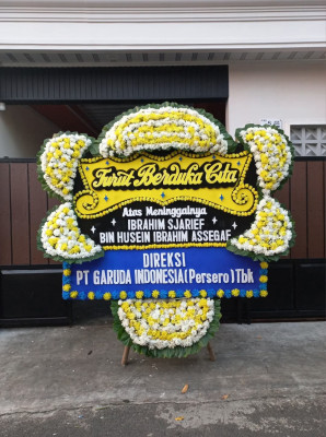 Papan Bunga Duka di Karangpucung