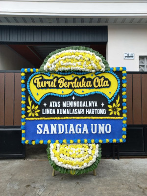 Papan Bunga Duka di Karangpucung